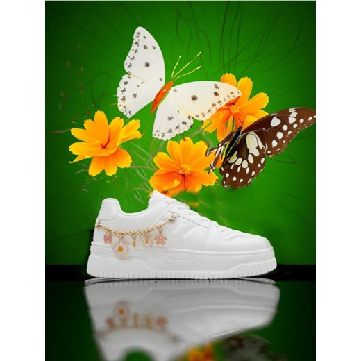 Sinsay - Sneakersy - biały ze sklepu Sinsay w kategorii Buty sportowe damskie - zdjęcie 170872874