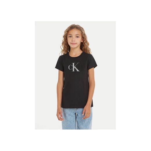 Calvin Klein Jeans T-Shirt Iridescent IG0IG02433 Czarny Regular Fit ze sklepu MODIVO w kategorii Bluzki dziewczęce - zdjęcie 170878694