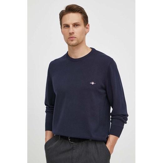 Gant sweter bawełniany kolor granatowy lekki ze sklepu ANSWEAR.com w kategorii Swetry męskie - zdjęcie 170883854