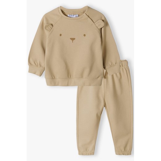 Beżowy komplet dresowy niemowlęcy z elementami 3D - bluza + spodnie ze sklepu 5.10.15 w kategorii Dresy dla niemowlaka - zdjęcie 170888710