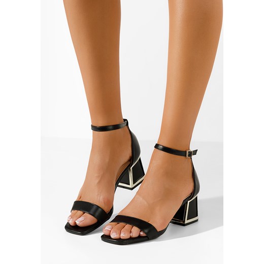 Czarne sandały na słupku Dantea ze sklepu Zapatos w kategorii Sandały damskie - zdjęcie 170912521