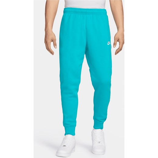 Joggery Nike Sportswear Club Fleece - Zieleń ze sklepu Nike poland w kategorii Spodnie męskie - zdjęcie 170914202