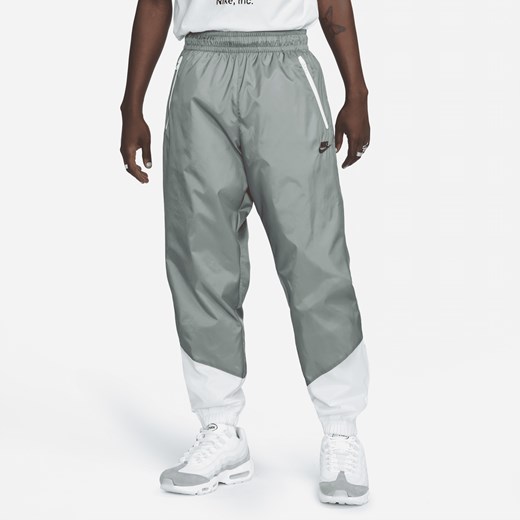 Męskie spodnie z tkaniny z podszewką Nike Windrunner - Szary Nike XL (EU 48-50) Nike poland