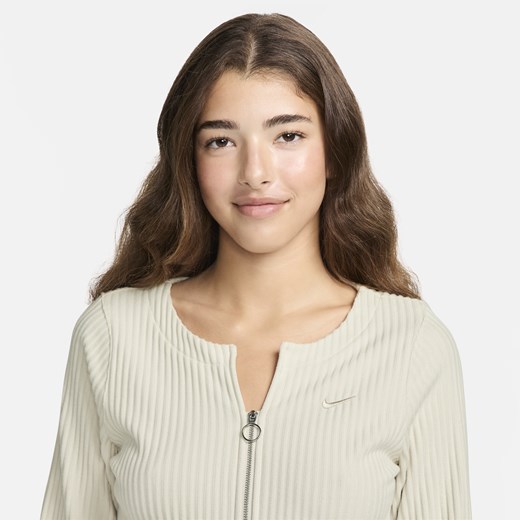 Sweter damski Nike z dekoltem w serek na zimę