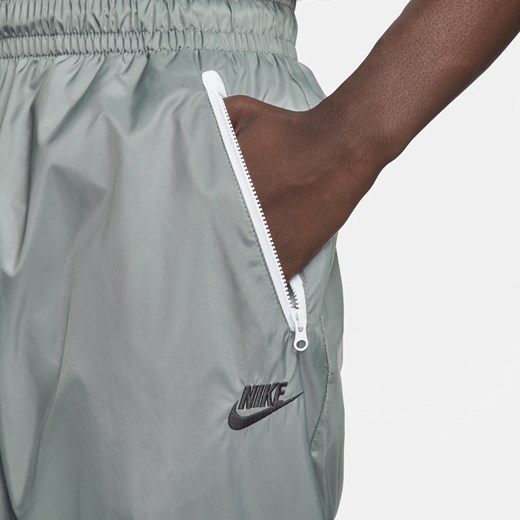 Męskie spodnie z tkaniny z podszewką Nike Windrunner - Szary Nike XL (EU 48-50) Nike poland