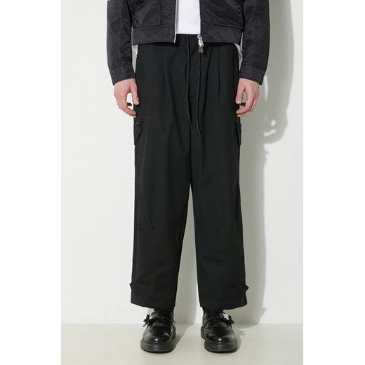 Y-3 spodnie bawełniane Workwear Cargo Pants kolor czarny w fasonie cargo IN4345 ze sklepu PRM w kategorii Spodnie męskie - zdjęcie 170928170