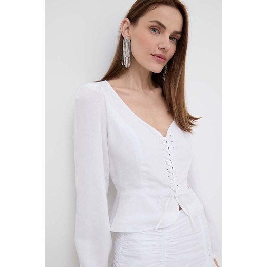Guess bluzka z domieszką lnu FEDERICA kolor biały gładka W4GH88 WG7B0 ze sklepu ANSWEAR.com w kategorii Bluzki damskie - zdjęcie 170938124