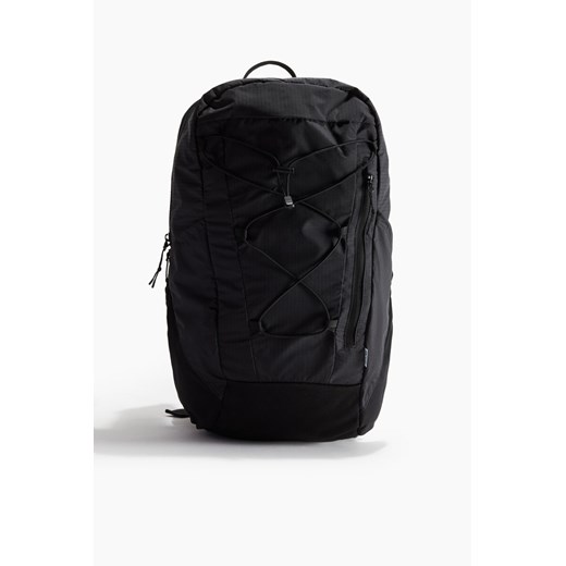 H & M - Nieprzemakalny plecak trekkingowy - Czarny H & M One Size H&M