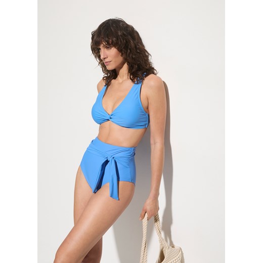 Figi bikini shape, silny stopień modelowania sylwetki ze sklepu bonprix w kategorii Stroje kąpielowe - zdjęcie 170939633