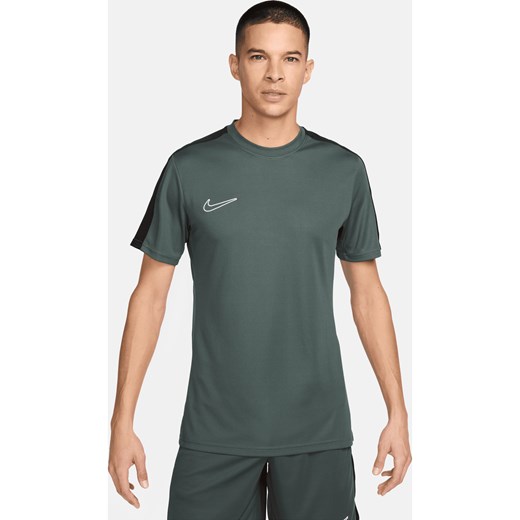 Męska koszulka piłkarska z krótkim rękawem Dri-FIT Nike Academy - Zieleń ze sklepu Nike poland w kategorii T-shirty męskie - zdjęcie 170947384
