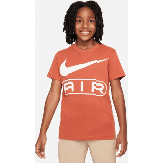 T-shirt dla dużych dzieci (dziewcząt) Nike Sportswear - Pomarańczowy ze sklepu Nike poland w kategorii Bluzki dziewczęce - zdjęcie 170947400