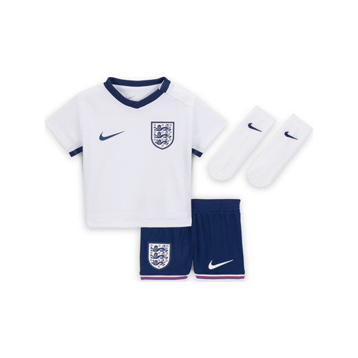 Trzyczęściowy strój piłkarski dla niemowląt i maluchów Nike Anglia Stadium 2024 (wersja domowa) – replika - Biel ze sklepu Nike poland w kategorii Komplety niemowlęce - zdjęcie 170947442