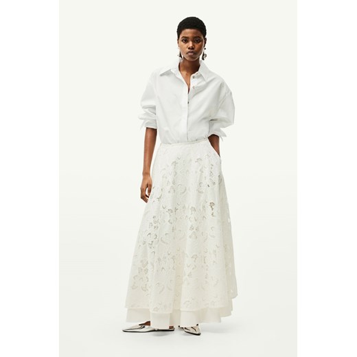H & M - Kloszowa spódnica z haftem angielskim - Biały H & M 36 H&M