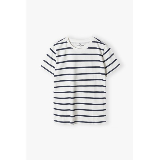 T-shirt dzianinowy biały w granatowe paski - Lincoln&Sharks ze sklepu 5.10.15 w kategorii T-shirty chłopięce - zdjęcie 170964353