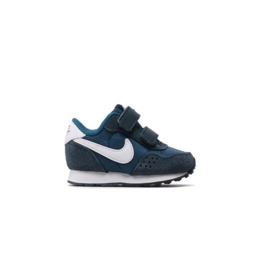 Nike Sneakersy Md Valiant (TDV) CN8560 405 Granatowy ze sklepu MODIVO w kategorii Buciki niemowlęce - zdjęcie 170968771