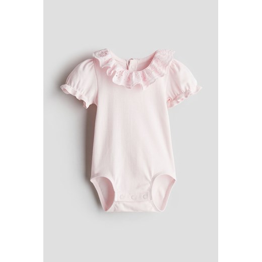 H & M - Bawełniane body z falbankowym kołnierzykiem - Różowy ze sklepu H&M w kategorii Odzież dla niemowląt - zdjęcie 170979532