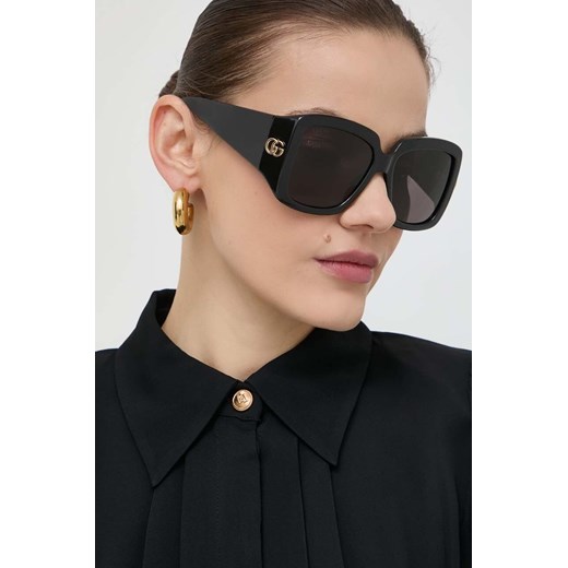 Gucci okulary przeciwsłoneczne damskie kolor czarny GG1402S Gucci 55 ANSWEAR.com