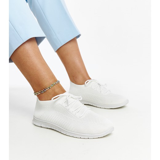 Białe materiałowe sneakersy Zahira ze sklepu gemre w kategorii Buty sportowe damskie - zdjęcie 170990194