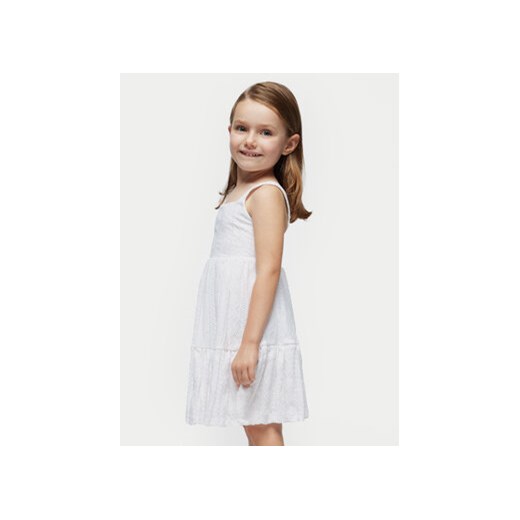 Mayoral Sukienka letnia 3950 Biały Regular Fit ze sklepu MODIVO w kategorii Sukienki dziewczęce - zdjęcie 171005290