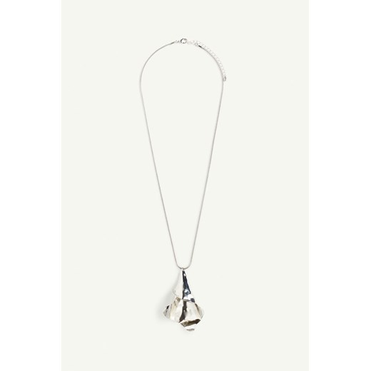 H & M - Naszyjnik z wisiorkiem w kształcie płatka - Srebrny ze sklepu H&M w kategorii Naszyjniki - zdjęcie 171007710