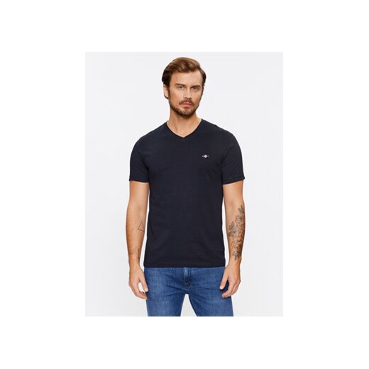 Gant T-Shirt Shield 2003186 Czarny Slim Fit ze sklepu MODIVO w kategorii T-shirty męskie - zdjęcie 171014232