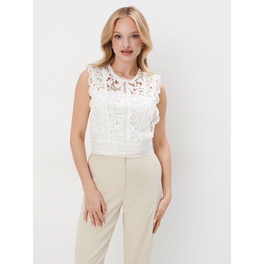 Mohito - Koronkowy top - biały ze sklepu Mohito w kategorii Bluzki damskie - zdjęcie 171022081