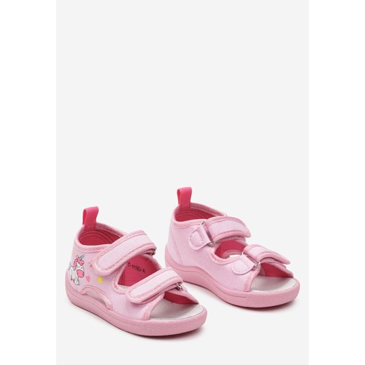 Kapcie dziecięce Born2be 