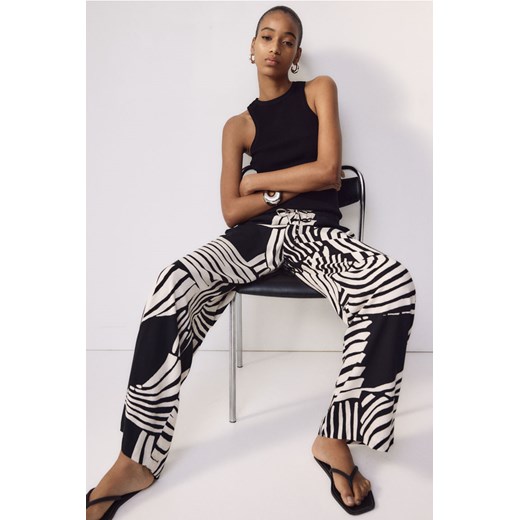 H & M - Szerokie spodnie bez zapięcia - Czarny ze sklepu H&M w kategorii Spodnie damskie - zdjęcie 171032873