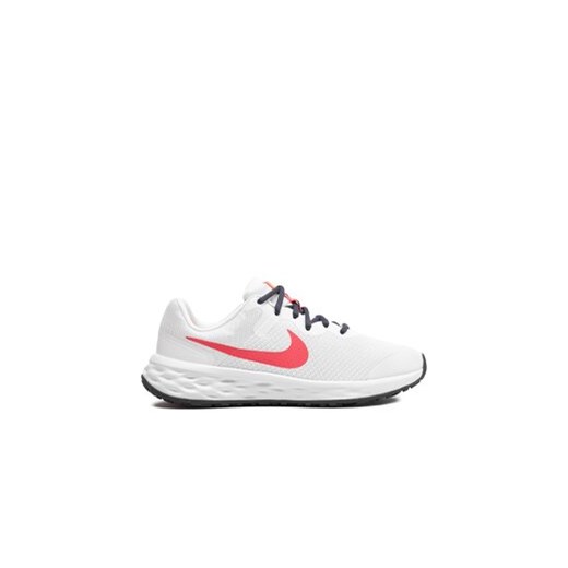 Nike Buty do biegania Revolution 6 Nn (Gs) DD1096 101 Biały ze sklepu MODIVO w kategorii Buty sportowe damskie - zdjęcie 171037640