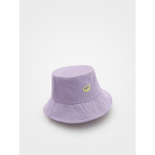 Reserved - Bucket hat z haftem - lawendowy ze sklepu Reserved w kategorii Czapki dziecięce - zdjęcie 171156142
