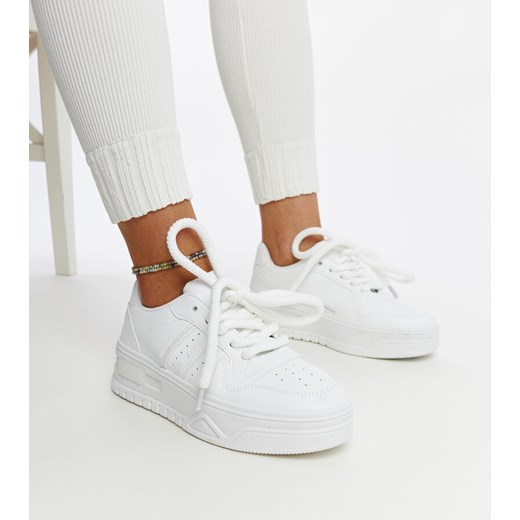 Białe sneakersy na grubej podeszwie Galit ze sklepu gemre w kategorii Buty sportowe damskie - zdjęcie 171164334