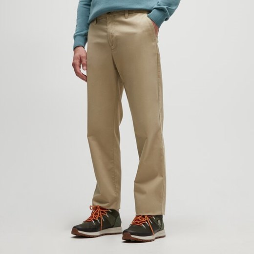 TIMBERLAND SPODNIE STRETCH TWILL CHINO PANT (STRAIGHT) ze sklepu Timberland w kategorii Spodnie męskie - zdjęcie 171171691