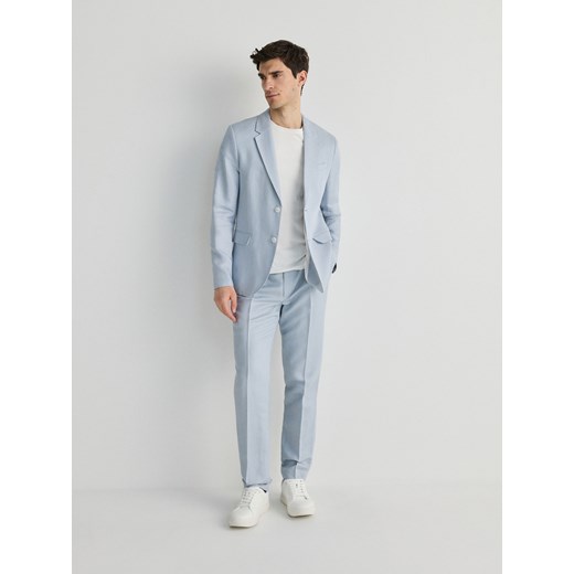 Reserved - Spodnie garniturowe z domieszką lnu - jasnoniebieski ze sklepu Reserved w kategorii Spodnie męskie - zdjęcie 171185024