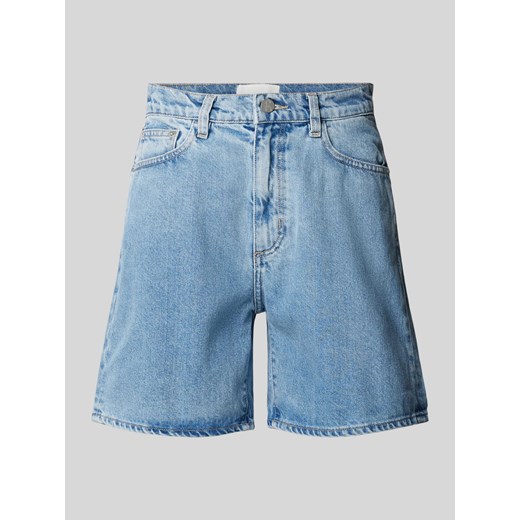 Szorty jeansowe o kroju regular fit z detalem z logo model ‘SHEAARI’ ze sklepu Peek&Cloppenburg  w kategorii Szorty - zdjęcie 171192964