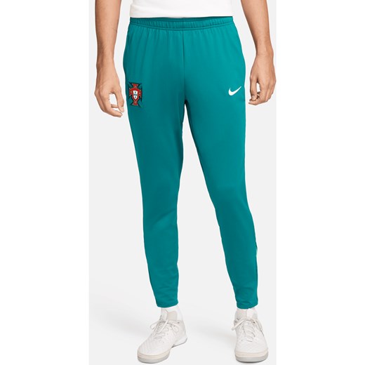 Męskie spodnie piłkarskie z dzianiny Nike Dri-FIT Portugalia Strike - Zieleń ze sklepu Nike poland w kategorii Spodnie męskie - zdjęcie 171206761