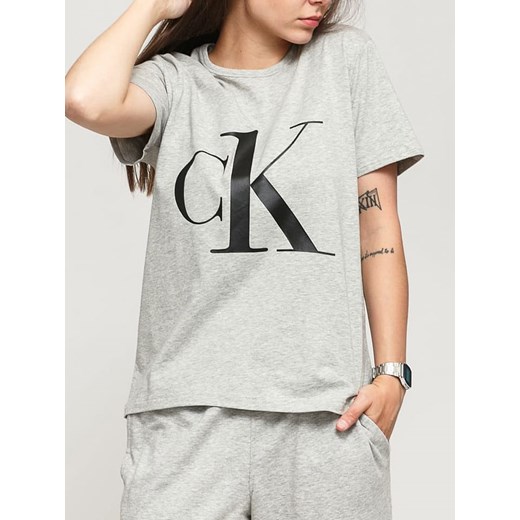 Bluzka damska Calvin Klein z napisami z krótkim rękawem z okrągłym dekoltem 