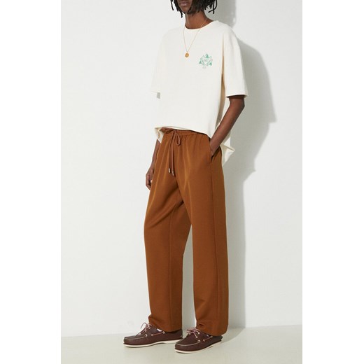 Drôle de Monsieur spodnie z domieszką wełny Le Pantalon Droit kolor brązowy proste D-BP152-PL127-WHY ze sklepu PRM w kategorii Spodnie męskie - zdjęcie 171220751