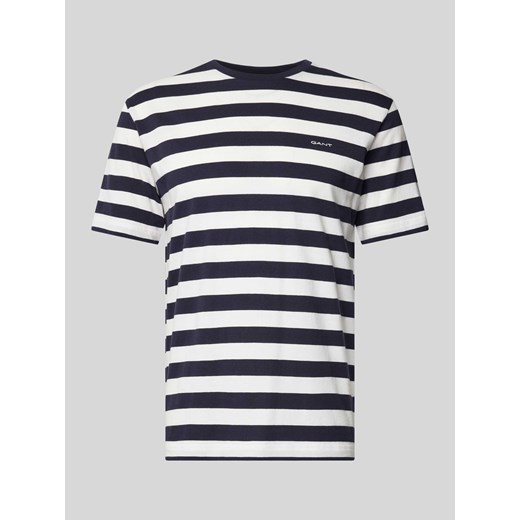 T-shirt ze wzorem w paski i wyhaftowanymi logo ze sklepu Peek&Cloppenburg  w kategorii T-shirty męskie - zdjęcie 171224121