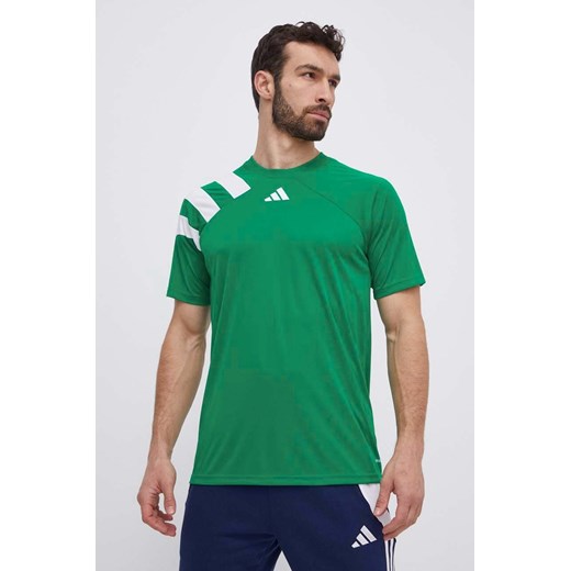 adidas Performance t-shirt treningowy Fortore 23 kolor zielony z aplikacją IT5655 ze sklepu ANSWEAR.com w kategorii T-shirty męskie - zdjęcie 171228484