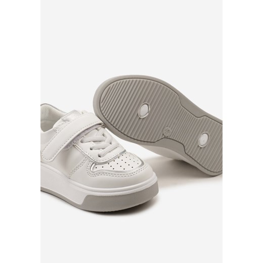 Buty sportowe dziecięce Born2be sznurowane