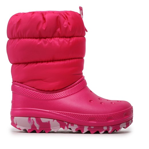 Śniegowce Crocs Classic Neo Puff Boot K 207684 Różowy ze sklepu eobuwie.pl w kategorii Buty zimowe dziecięce - zdjęcie 171235961
