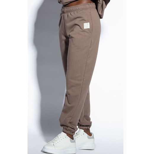 Spodnie dresowe damskie z kieszeniami brązowe F1807, Kolor brązowy, Rozmiar S, Fobya ze sklepu Primodo w kategorii Spodnie damskie - zdjęcie 171247534