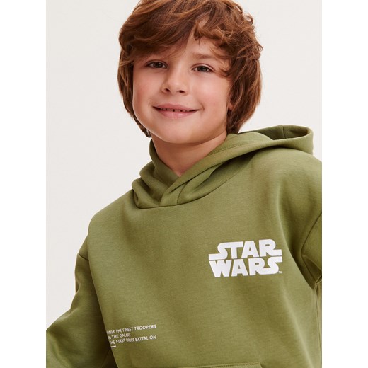 Reserved - Bluza z kapturem Star Wars - oliwkowy ze sklepu Reserved w kategorii Bluzy chłopięce - zdjęcie 171257451