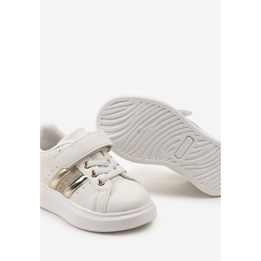 Buty sportowe dziecięce Born2be wiązane