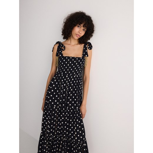 Sukienka czarna Reserved z okrągłym dekoltem 