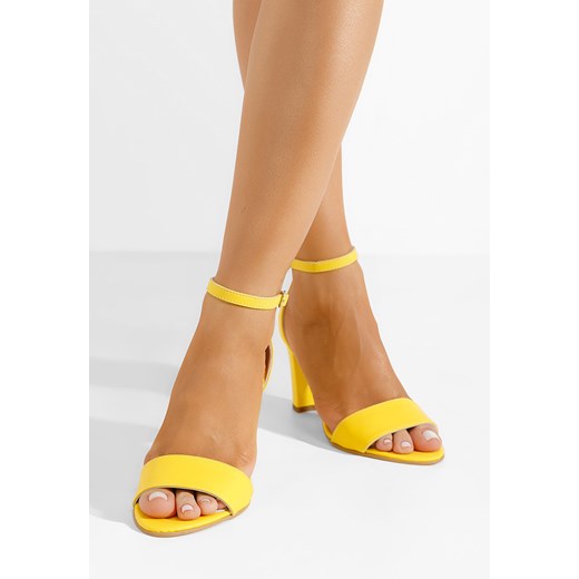 Żółte sandały skórzane Amais ze sklepu Zapatos w kategorii Sandały damskie - zdjęcie 171280662