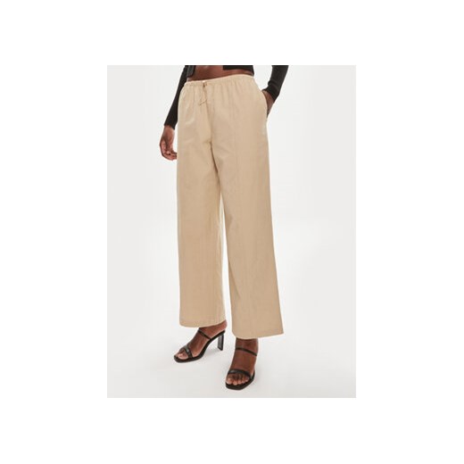 Brave Soul Spodnie materiałowe LTRW-272LIBBYST Beżowy Straight Fit ze sklepu MODIVO w kategorii Spodnie damskie - zdjęcie 171293533