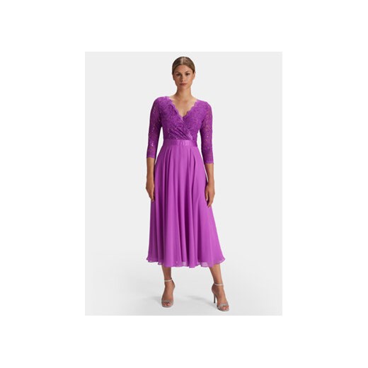Swing Sukienka koktajlowa 5AE01600 Fioletowy Regular Fit ze sklepu MODIVO w kategorii Sukienki - zdjęcie 171301403
