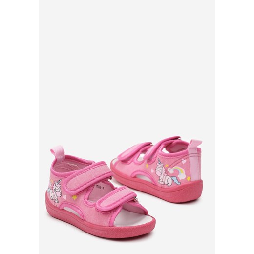 Kapcie dziecięce Born2be na rzepy 