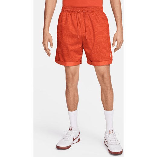 Męskie spodenki do tenisa Dri-FIT NikeCourt Heritage 15 cm - Pomarańczowy ze sklepu Nike poland w kategorii Spodenki męskie - zdjęcie 171331530